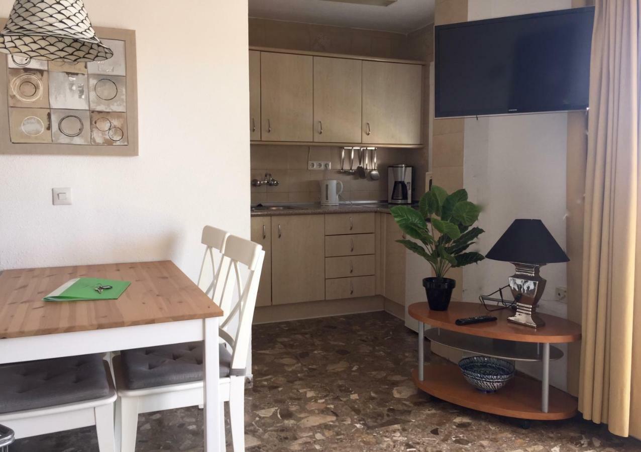 Carihuela Park Palace - Cocasa Apartment Torremolinos Ngoại thất bức ảnh